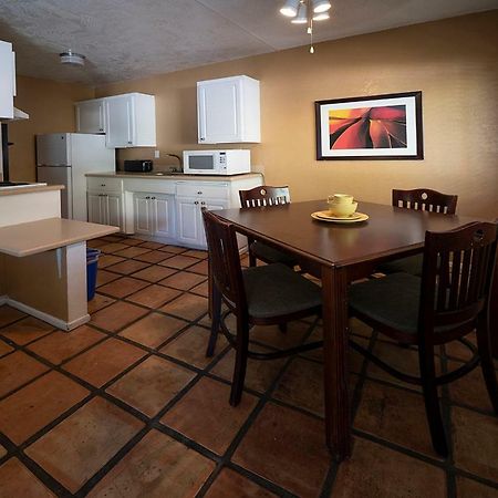 Tuscany Manor Palm Springs Luaran gambar