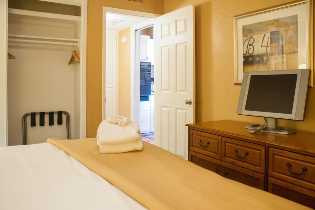 Tuscany Manor Palm Springs Luaran gambar