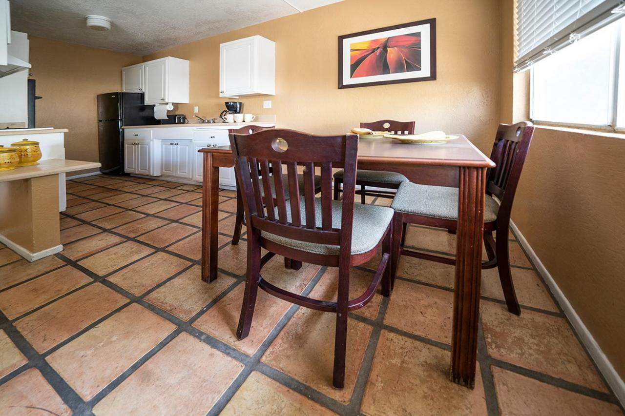 Tuscany Manor Palm Springs Luaran gambar
