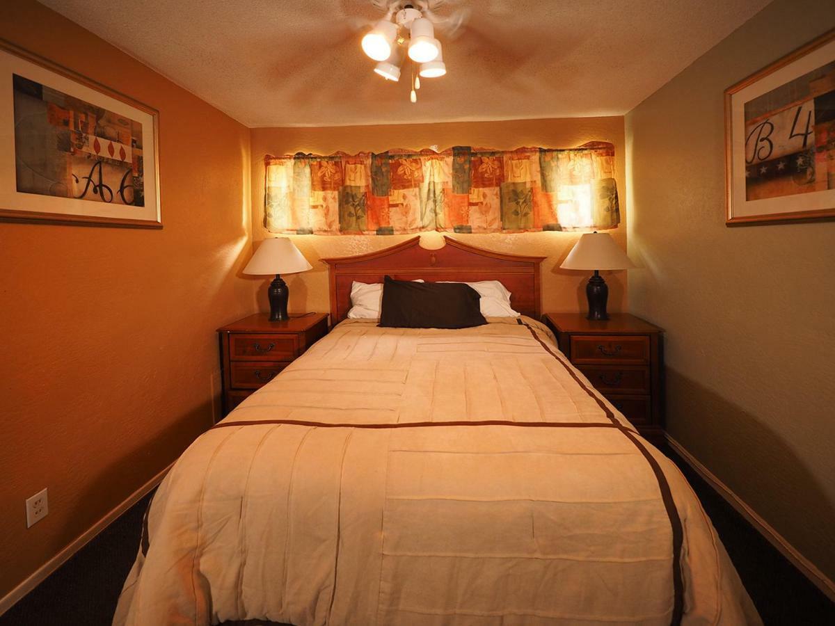Tuscany Manor Palm Springs Luaran gambar