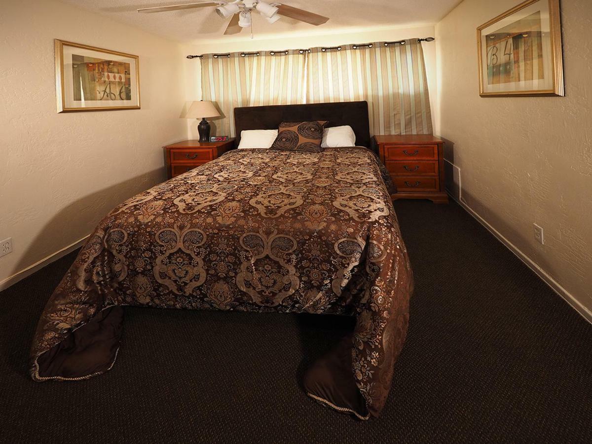 Tuscany Manor Palm Springs Luaran gambar